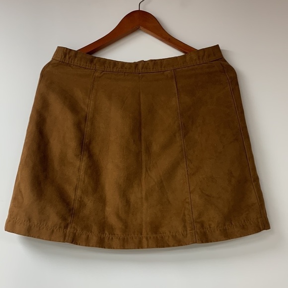 Hollister Brown suede Mini Skirt womens Juniors size 9 - Picture 2 of 11